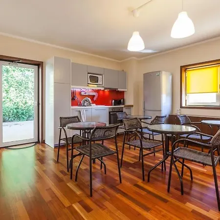 Apartment Sweet - 4 *