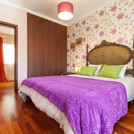 Apartment Sweet - 4 *