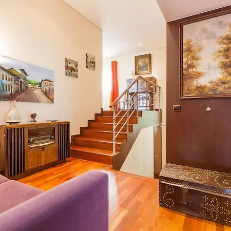 Apartment Sweet - 4 *