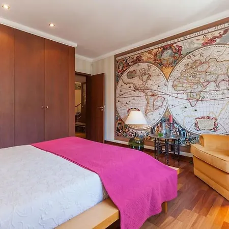 Apartment Sweet - 4 *